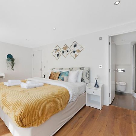 Hermitage Road Apartment By Morethanstays ロンドン エクステリア 写真
